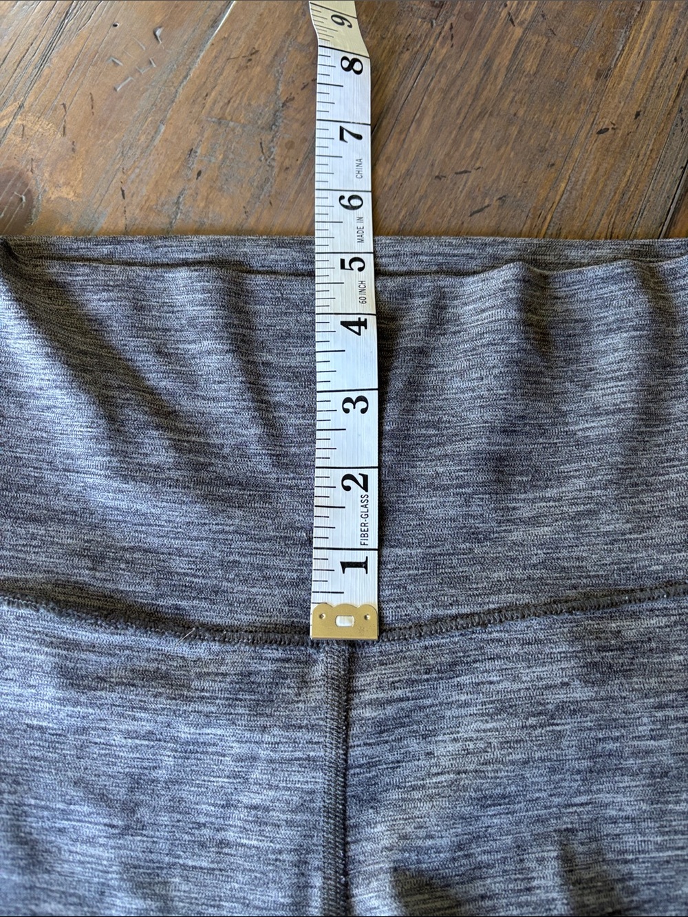 Lululemon size 4 gray 30” leggings - Picture 11 of 16